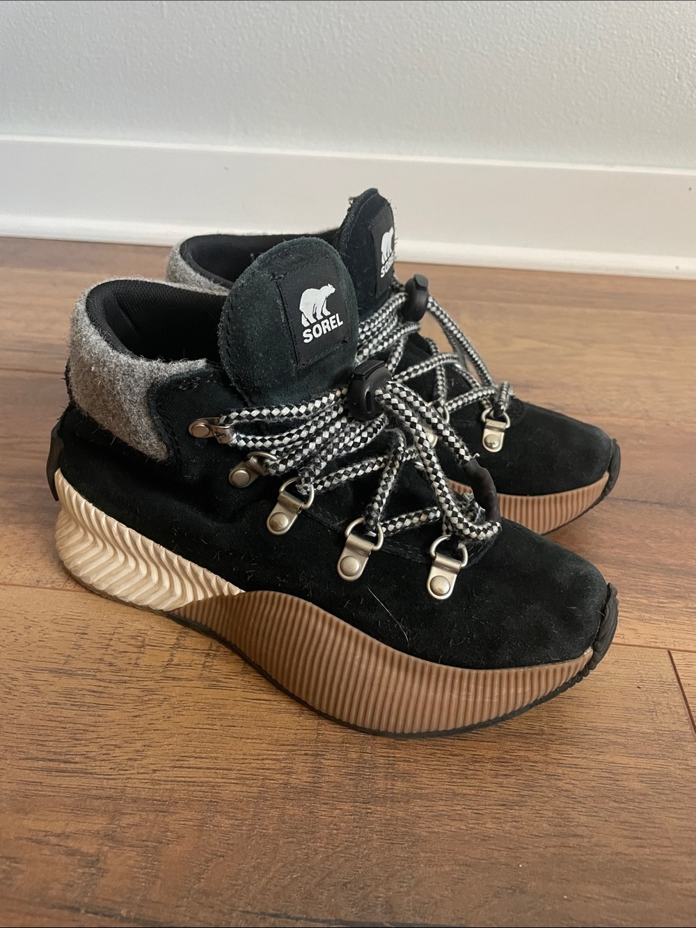 Sorel Girls Out 'N About Conquest Boots Size 3
